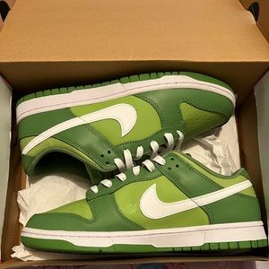 Nike Low Dunks